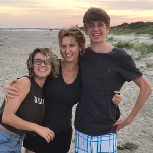 Meet your Posher, Claire