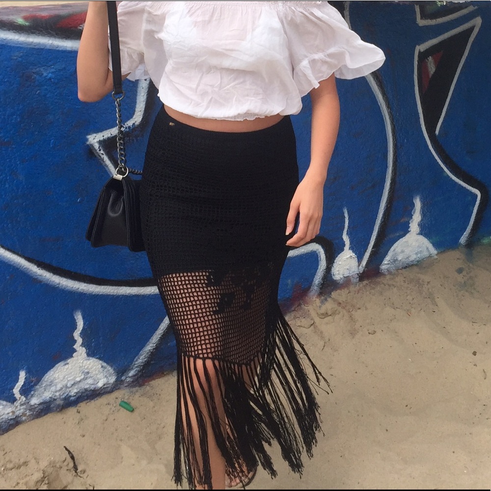 Black knit maxi skirt