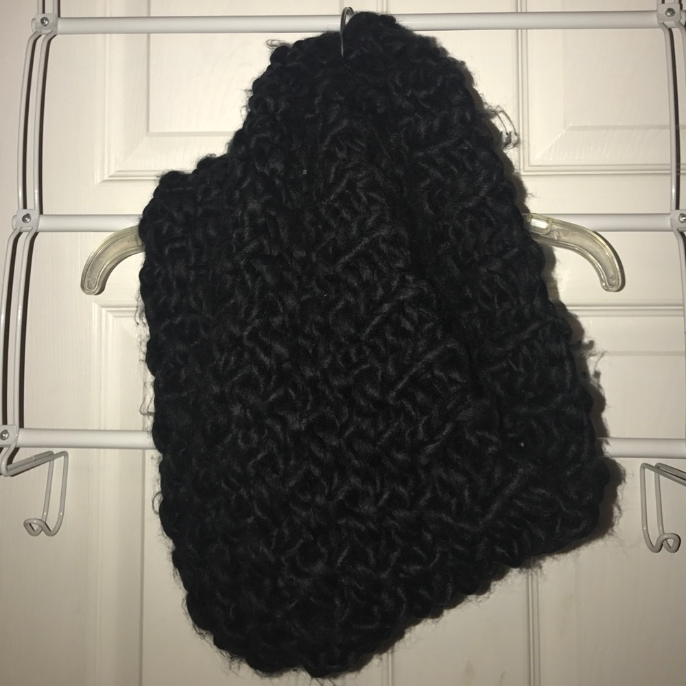 Black scarf