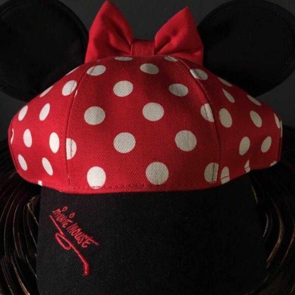 Disney Minnie Mouse Hat