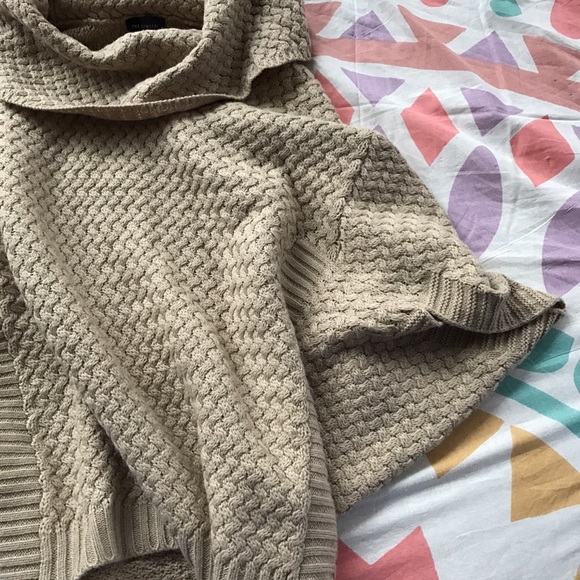 NWOT The Limited Cowl Neck Sweater - Picture 5 of 8