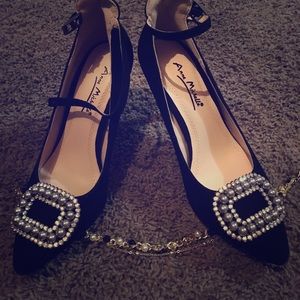 Anne Michelle pearl accent 👠 heels