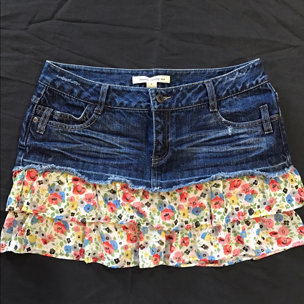 Mini jean/floral skirt