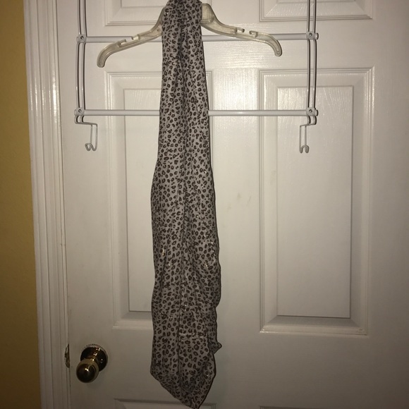 Brownish scarf - Picture 1 of 2