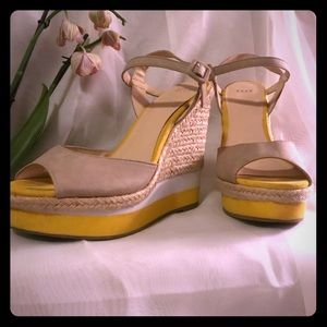 🛍SOLD🛍Elle wedge heels