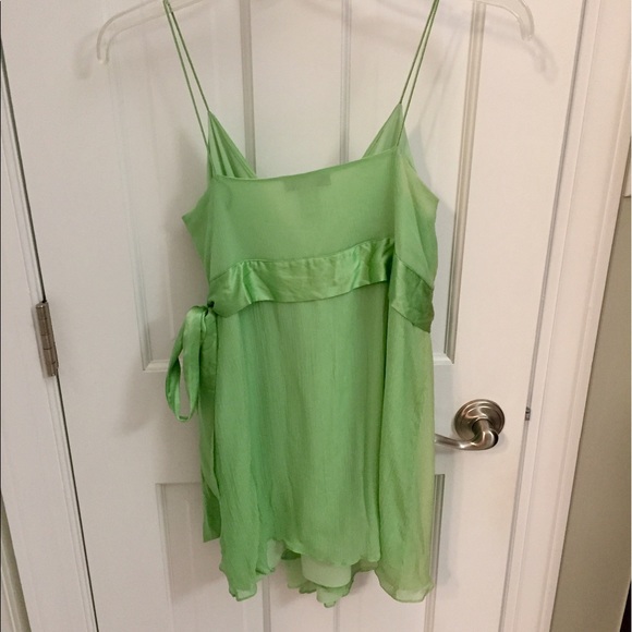 Banana Republic Silk Top - Picture 3 of 4