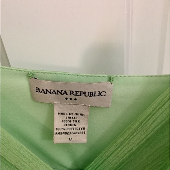 Banana Republic Silk Top - Picture 4 of 4