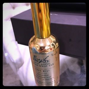 Anti Aging mist by Brazil Bronze! Get a spray tan!