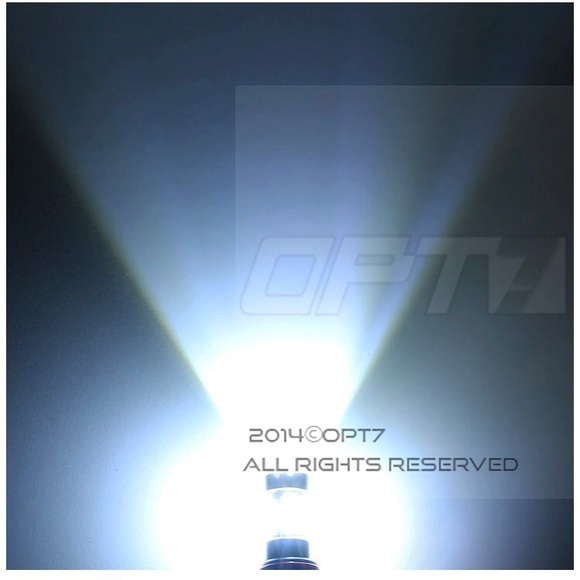 LED bulbs withe color - Picture 2 of 3