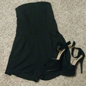 Black strapless romper