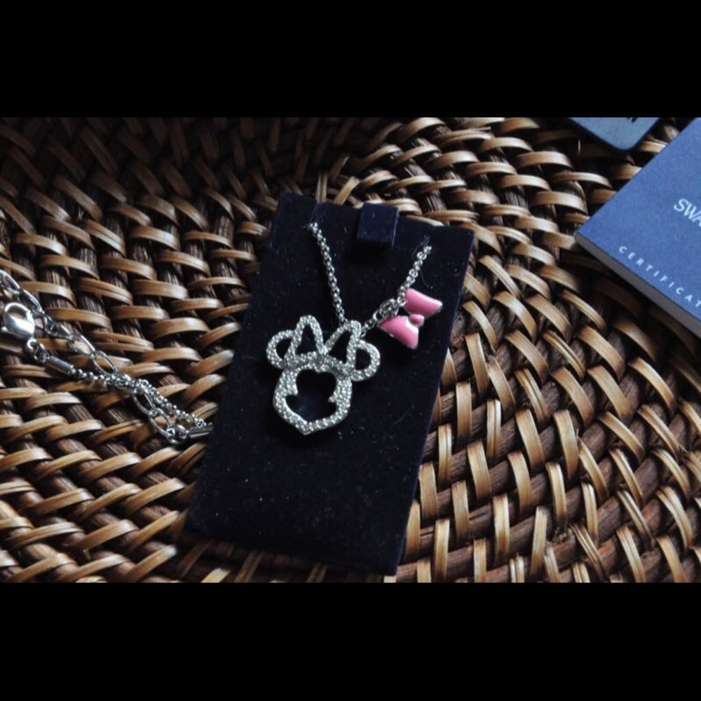 Swarovski Minnie Mouse pendant/necklace