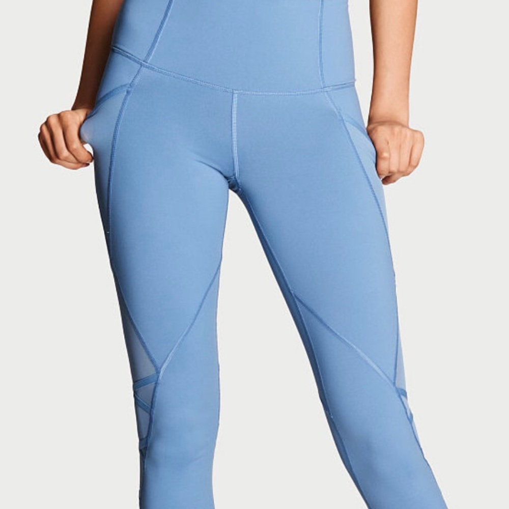Victoria Sport High Rise Knockout Tights