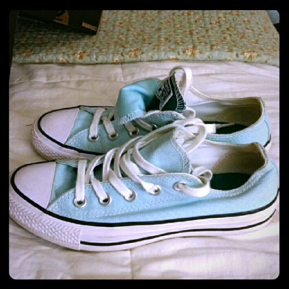 Womens converse size 5