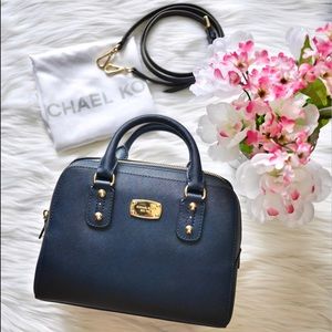 ❌SOLD❌Michael Kors Jet Set Travel Satchel