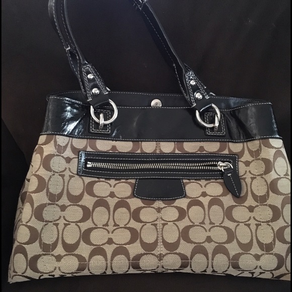 Coach Penelope brown purse gently worn - Picture 2 of 4