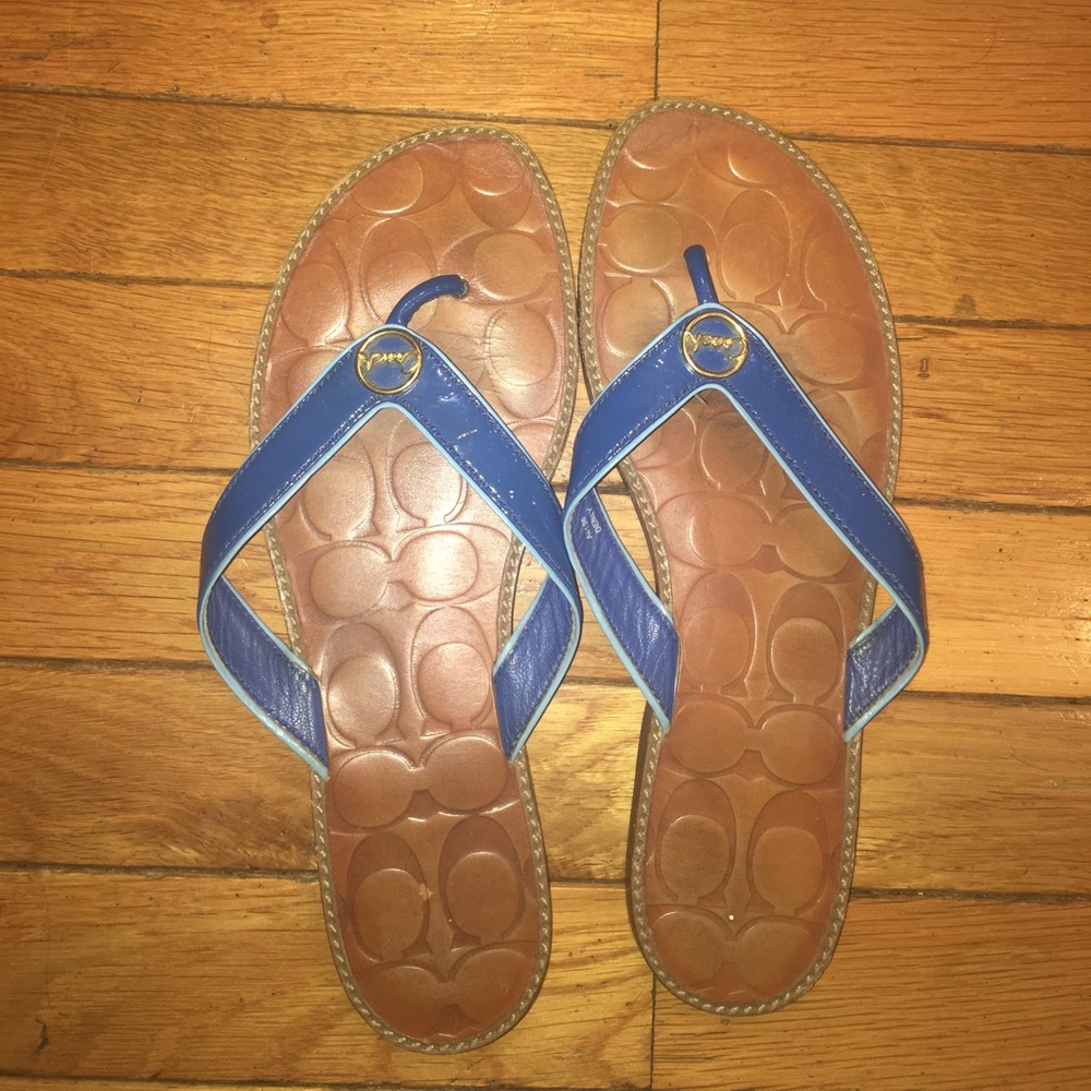 Coach Sandals 💙