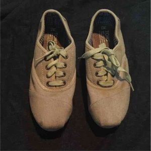 TOMS - ‼️ SOLD ON Ⓜ️ERCARI ‼️