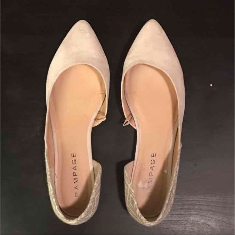 Nude flats