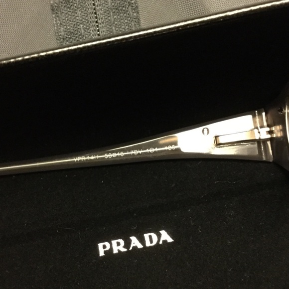 New, Never Used Authentic Gorgeous Prada - Picture 2 of 8