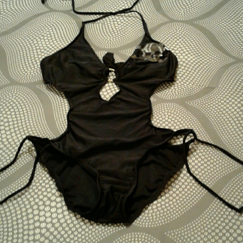 Monokini swim suit