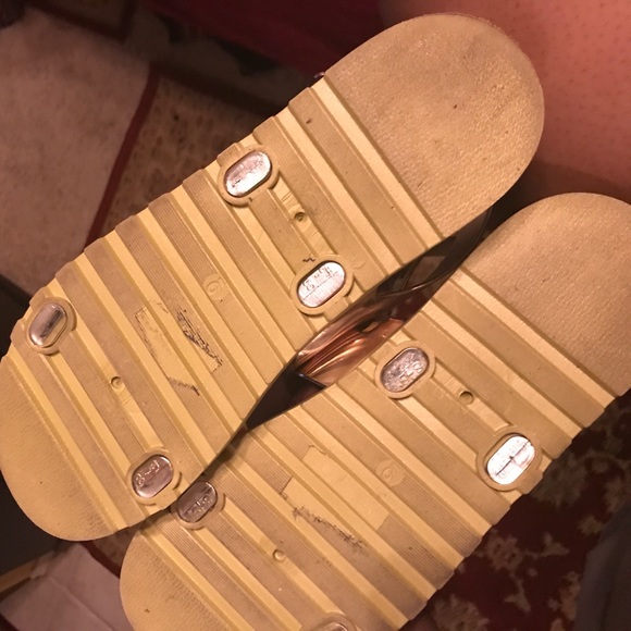 Sandals - Picture 2 of 2