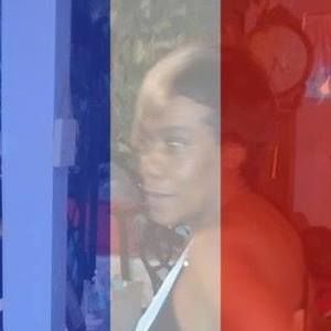 Meet your Posher, Pamela