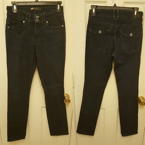 Levi's Mid Rise Skinny Dark Blue
