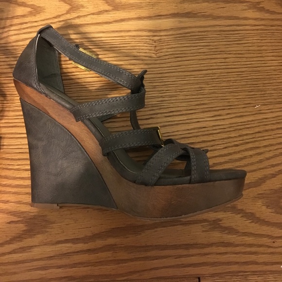 Aldo Gray Wedge Heels - Picture 2 of 6