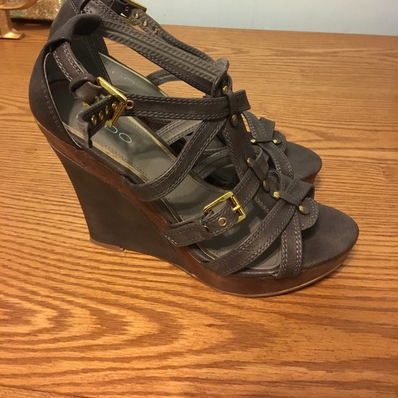 Aldo Gray Wedge Heels - Picture 4 of 6