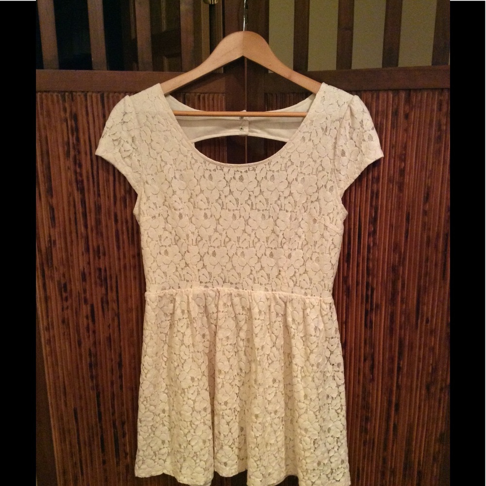Forever 21 Lace Dress.