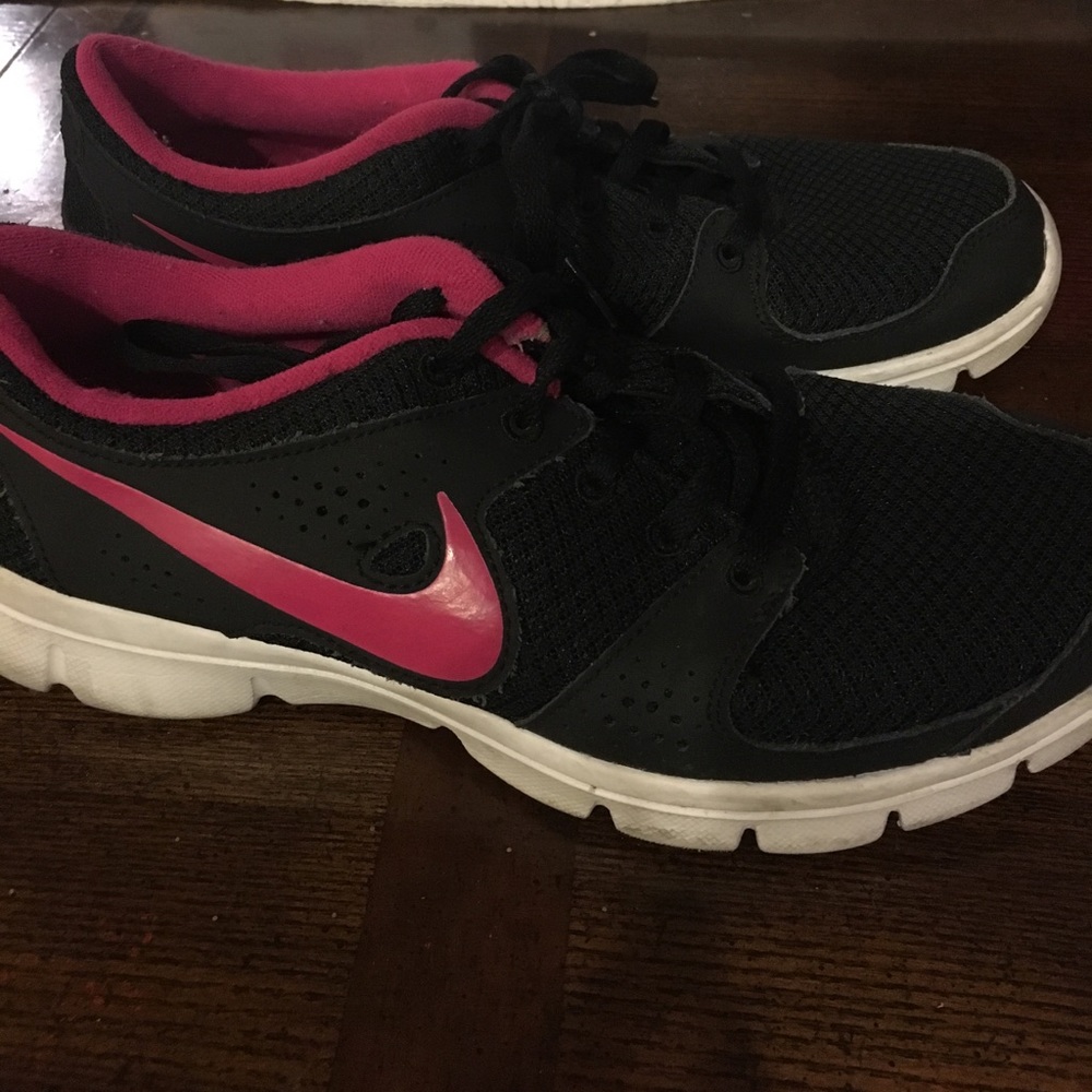 Nike shoes!!