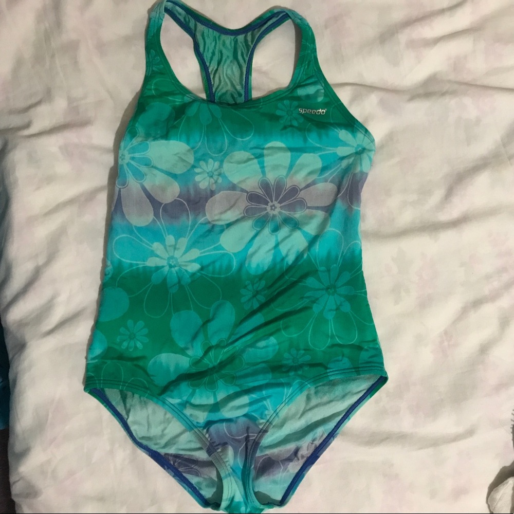 One piece swimsuit