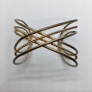 F21 Wire Design Cuff Bracelet - Gold