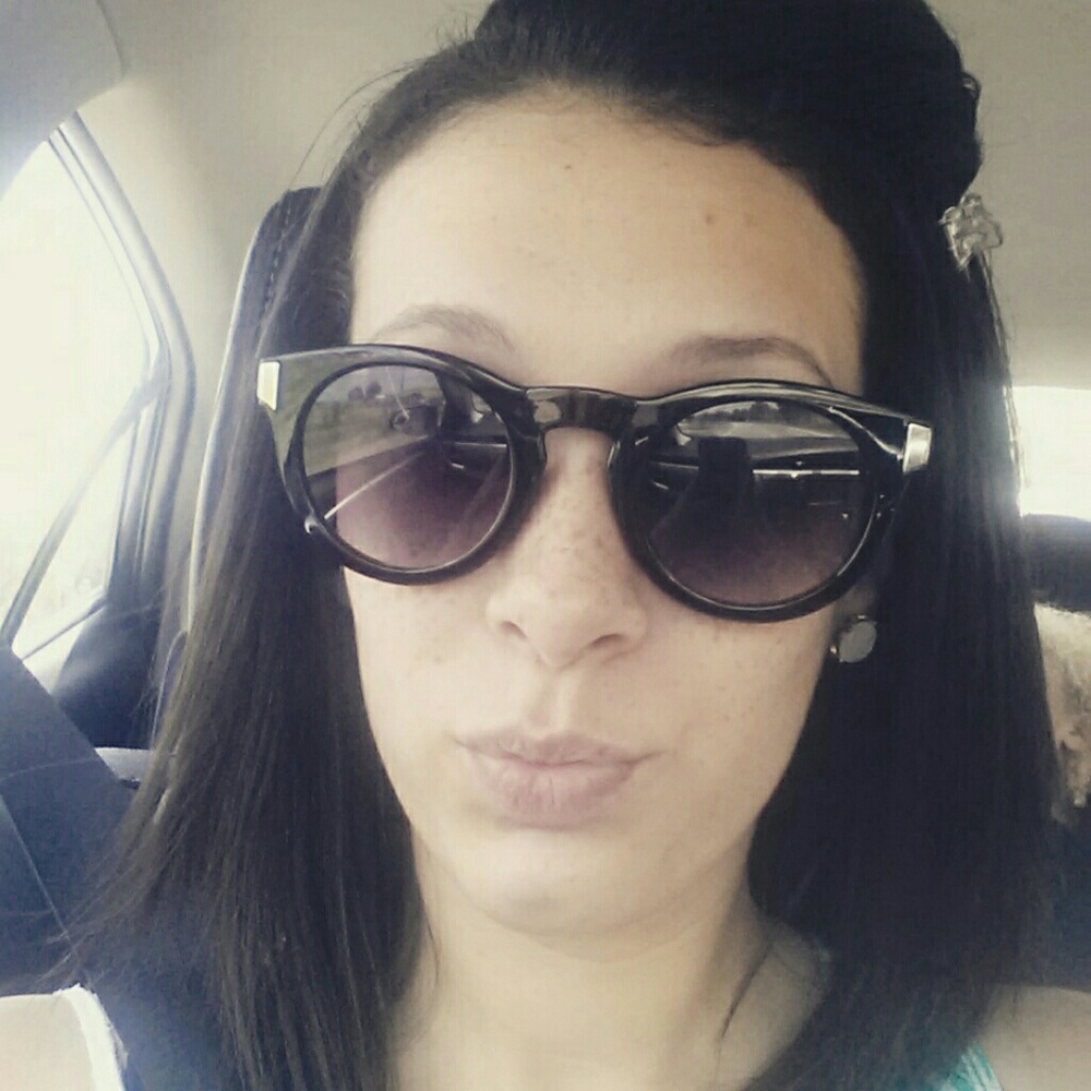 Meet your Posher, Morgan