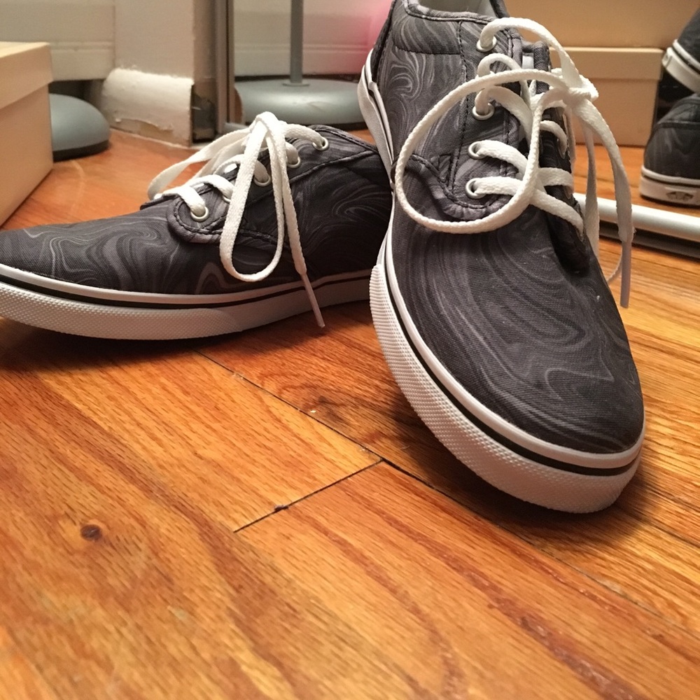 VANS Women's Sneakers