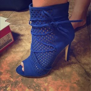 Women's Just Fab royal blue Stelio Heels