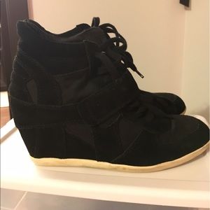 Ash Bowie Suede Sneaker