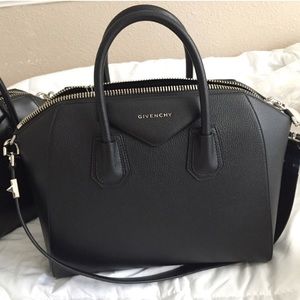 BLACK GIVENCHY ANTIGONA MEDIUM