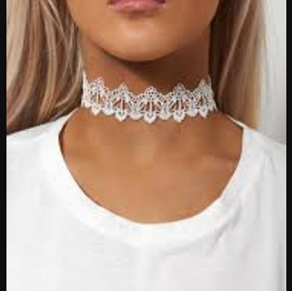 *!*Snowflake Choker*!* - Picture 5 of 5