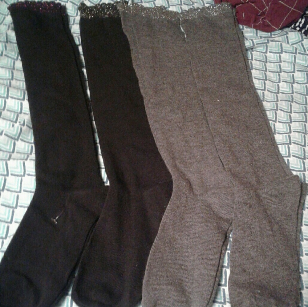 4 pair of long socks