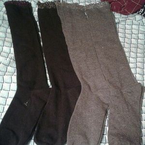 4 pair of long socks