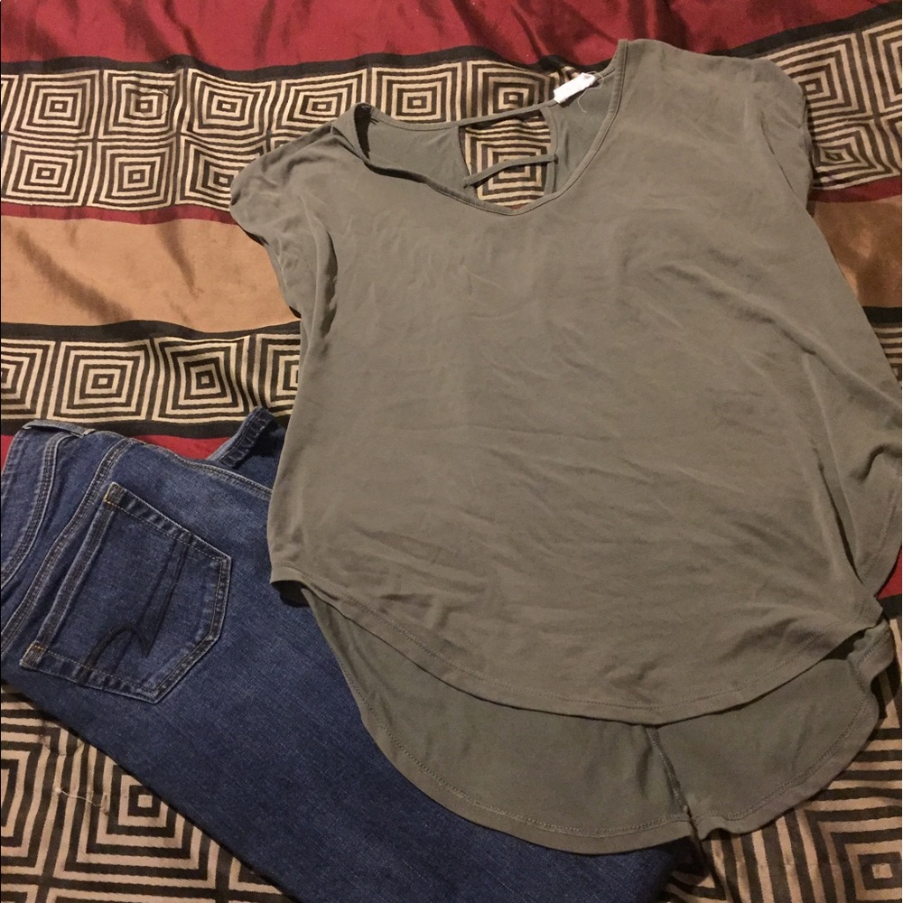 Super cute Olive green Top