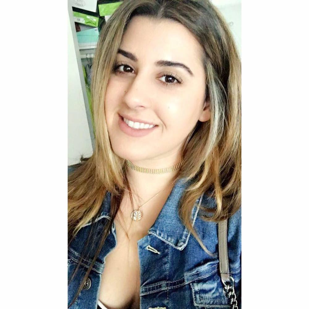 Meet your Posher, Aryana