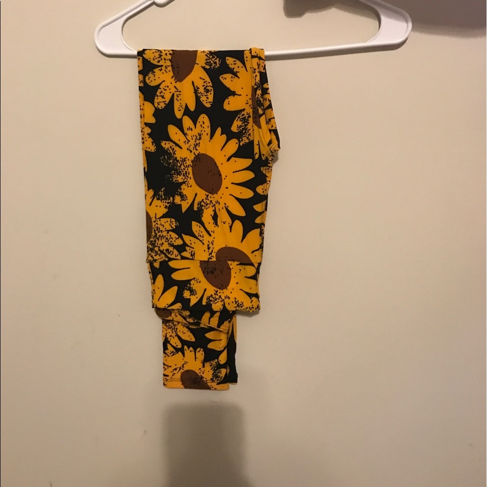 LuLaRoe Sunflower Leggings