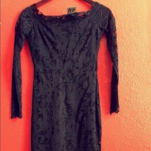 Black lace bodycon dress