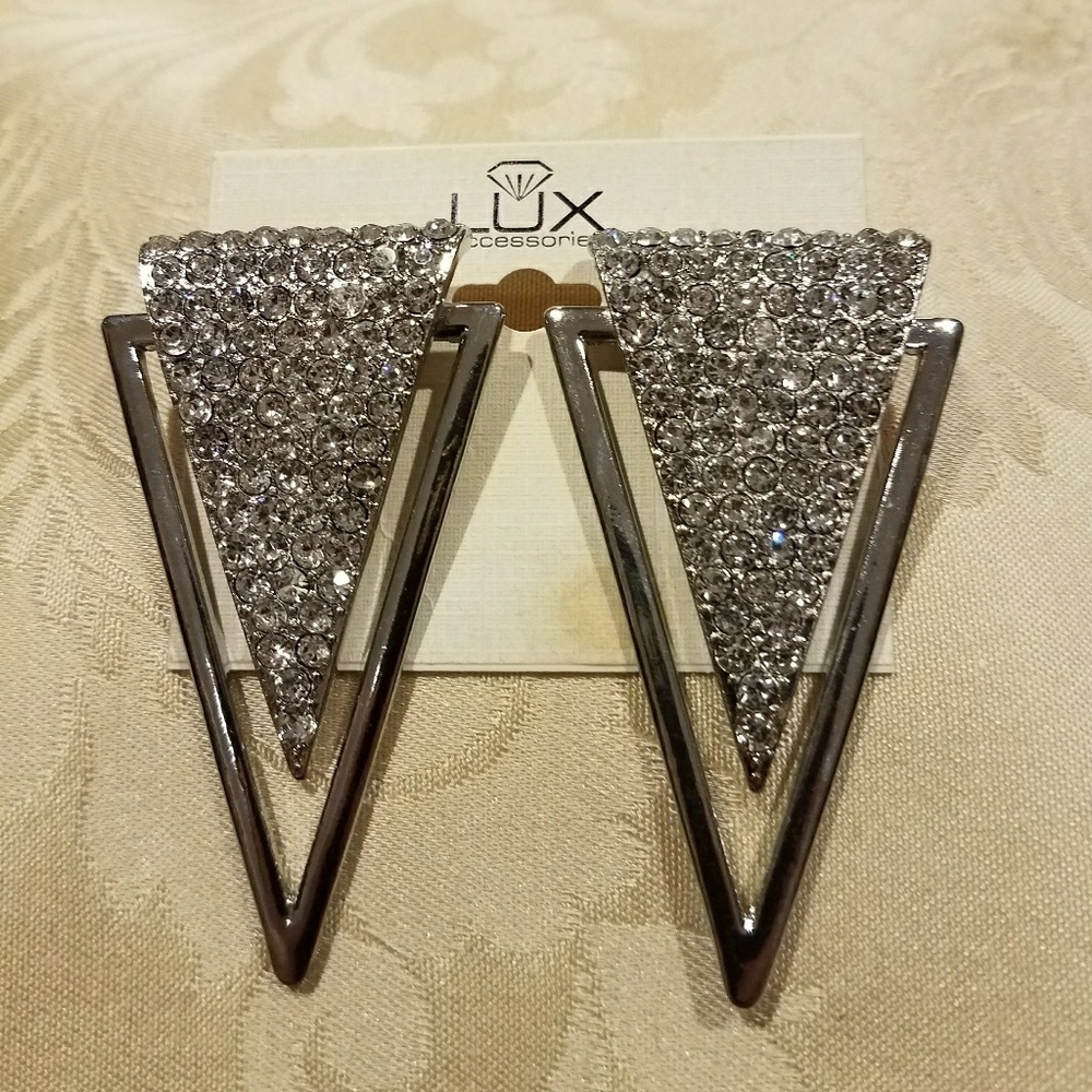NWT - Retro Clip-on Earrings