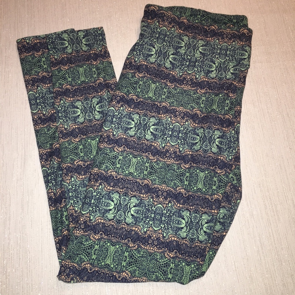 🦄 LuLaRoe TC Lace Leggings