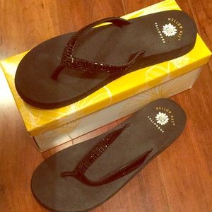 Yellow Box Flip Flops "Heavenly"
