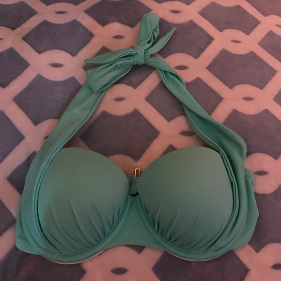 Victoria's Secret Other - VS 32D bikini top