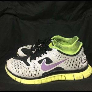 Nike 4.0 free runs